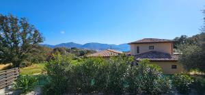 Duo de Mini-villas, gîtes chaleureux & vue mer