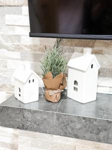 New Listing - Dollywood - HotTub - Arcade - Grill