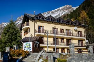 VivimiHome - Rifugio Genzianella