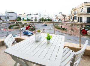 Ok10 - Spacious & Modern 3 Bed Apartment in Mosta