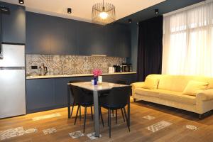 Italian-Style House in the Heart of the City