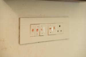 6 Elements Bedrooms With Event Space 4500 Sq Ft