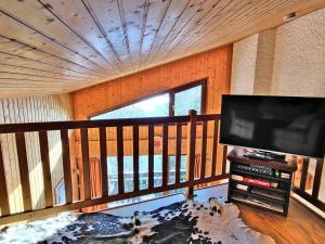 Appartement cosy avec balcon - idéal 4 pers - proche commerces et pistes de ski - FR-1-458-198