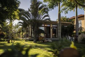 Refúgio charmoso cercada por verde