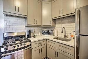 Cozy Apt Near GasLamp