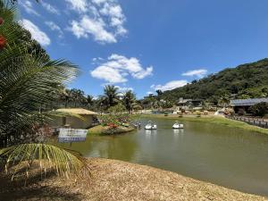 Refúgio aconchegante c Piscina no Águas da Serra