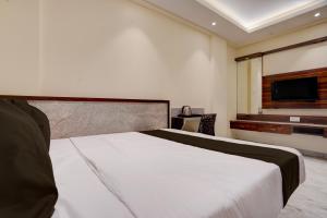 Super Collection O Talwade Corpoarte Homestay