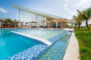 Spacious cozy apartment with terrace