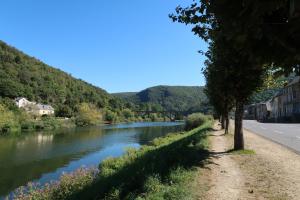 Les Reflets de Meuse