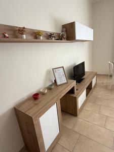 De La Salle Apartment