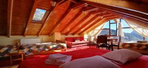 Ξενώνας ΔΡΟΣΟΣΤΑΛΙΑ Some of Attic