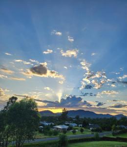 Unwind at new and beautiful Blue Wren Hill