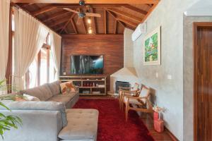 Casa de Campo c Piscina, Churrasqueira e Jacuzzi