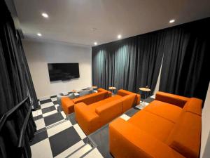 Luxury Apt Steps from Bayfront Park