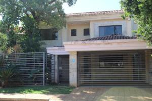 Casa para cuatro adultos