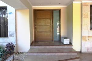 Casa para cuatro adultos