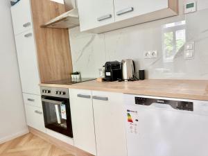 Long-Term Renovated Central Apartment