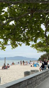 Casa para 4 pessoas, 650m da praia de Ponta das Canas, Florianópolis
