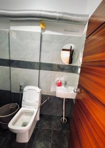 Modern 1BHK Apartment Near 80 Ft Road Koramangala