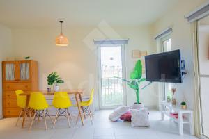 Ladybird - Veranda Beach House