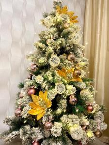 White Home Luxury-free private garage