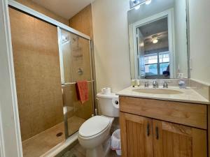 Cozy Studio by Bonita Beach with Desk & Bikes