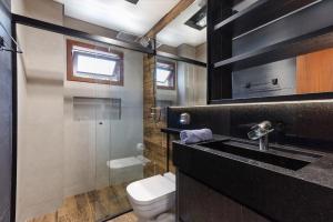 Casa pé na areia: piscina churrasqueira jacuzzi e+