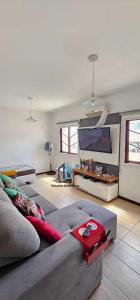 Casa Ingleses com piscina 0232