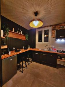 Esprit Chalet en centre ville Confort et charme