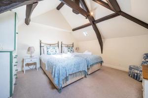 Lowther Cottage - Lake District Cottage with Log Burner