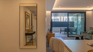 XPCE JADE TOWER, Pool-Spa-Gym-Cinema-Beach and Parking Free