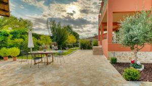 Alkyoni luxury apartments Katakolo