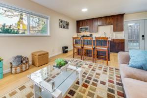 4 Mi to Dash Point State Park Peaceful Retreat