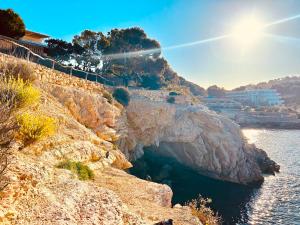 Beachhouse 2min to the sea with pool & wonderful garden