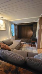 Chilla, House with Wifi and fireplace in the woods