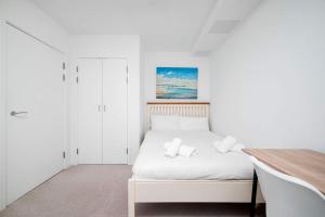 Stunning 2BR flat with balcony