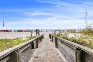 Shoalwater 906 Gulf-Front Corner Condo with Beach Views 3 bedrooms