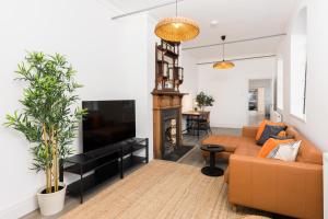 Enamel Works - The Fireplace