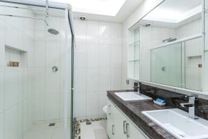 2 Quartos: a 2Min da Praia de Copacabana|CR 34502