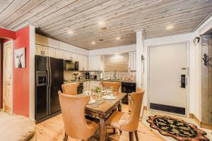 51 SnowFlower by SkyRun Park City