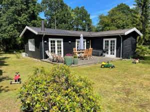 Cottage Idyll In North Zealand