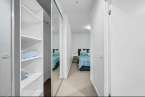 Luxury Stay on Collins Street