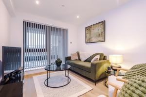 Flat 27 Axis - 2 Bed, Modern Apartment, Free Parking