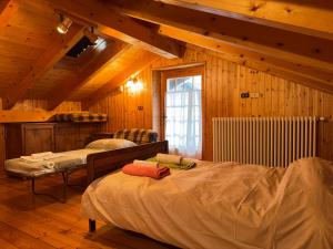 20 minutes from the Cervino Sky Paradise ski lift