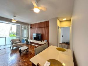 Apartamento quadra da praia
