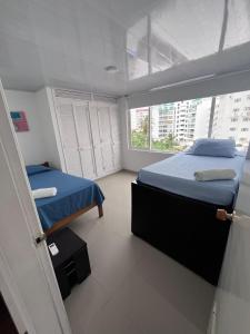 Lindo apartamento en el mejor sector de la isla. piscina, bbq, playa a 30 metros