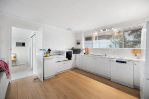 Cora Coastal Retreat - Boho Bliss by the Beach