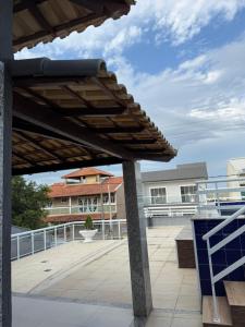 Casa com piscina e 3 Quartos condomínio dos pássaros