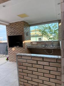 Casa com piscina e 3 Quartos condomínio dos pássaros