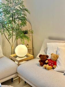 Le Coze Nampo, 2BR Apartment 3 Queen Bed, 8 minutes from Busan Station, Maximum 6 people